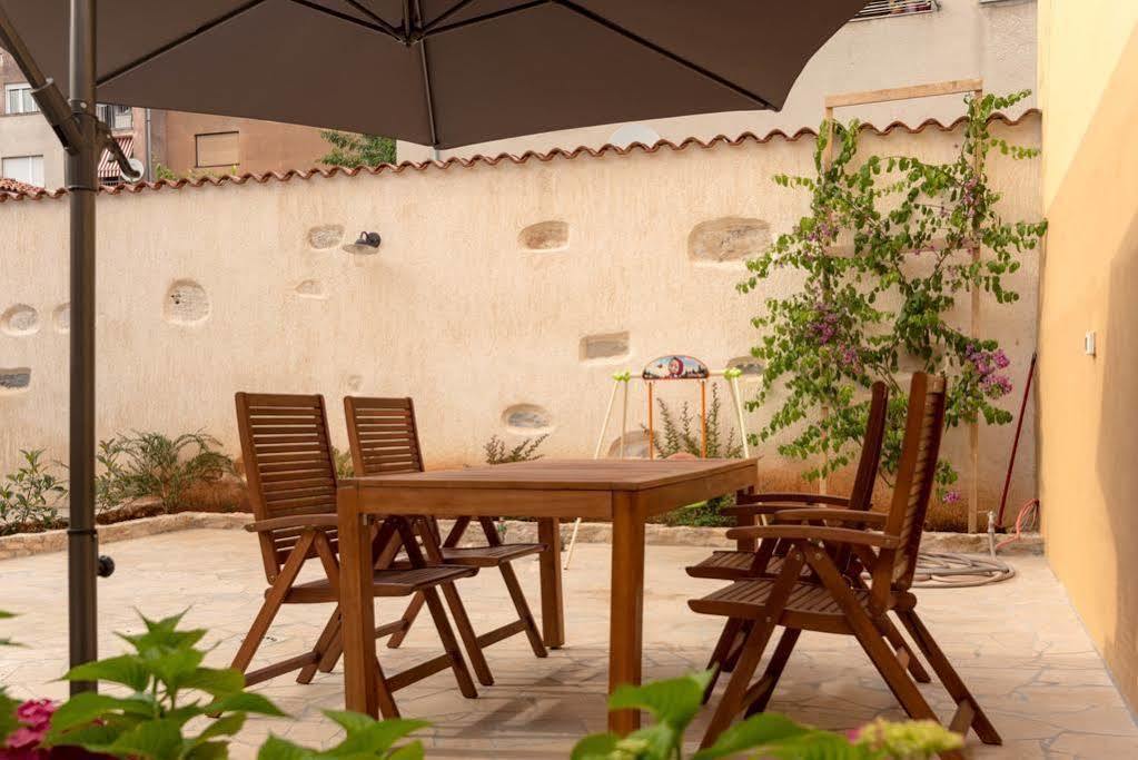 Mimoza Old Town Pula Apartments Екстер'єр фото